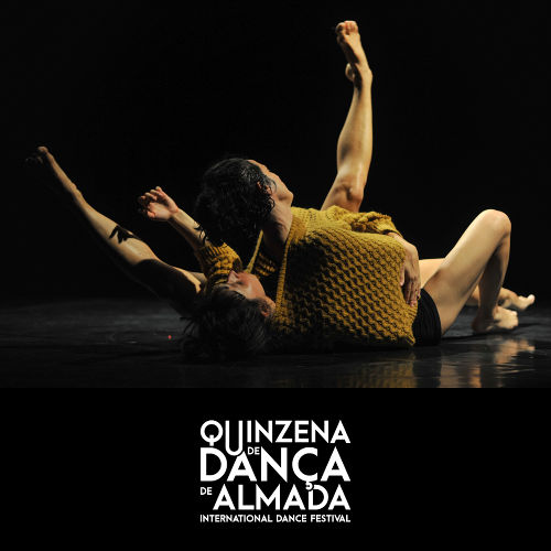 Call 28QDA 500x500 Instructions by Carla Jordao and Stephanie Miracle ©Pedro Soares